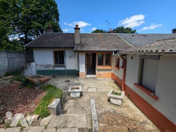 A VENDRE - Pas-de-Calais - FREVENT- MAISON DE PLAIN-PIED A CONFORTER 57m² HAB. comprenant : ent...
