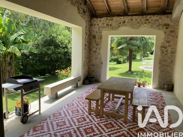 Maison à vendre 6 pièces 244 m² Villefranque
