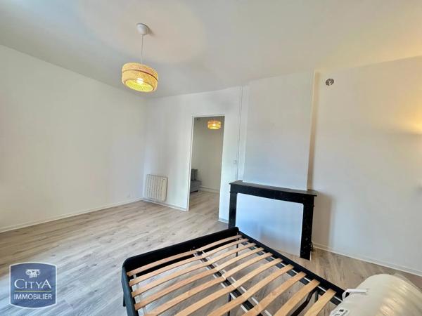 Appartement à louer 2 pièces 40.6m² Saint-Étienne (42000)