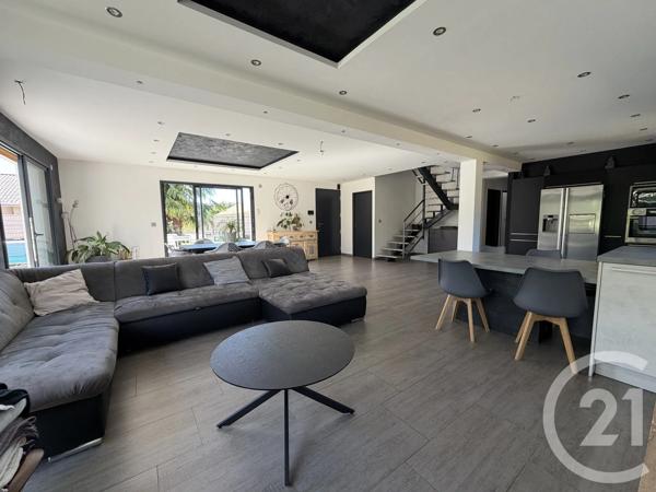 Maison à vendre  7 pièces - 160 m 2   CHIRENS  - 38