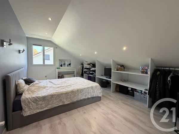 Maison à vendre  7 pièces - 160 m 2   CHIRENS  - 38