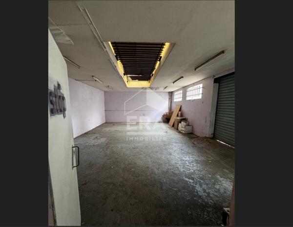 Entrepôt / local industriel Saint Ouen Sur Seine 70 m2