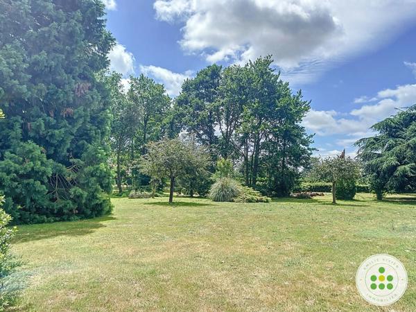 Maison 8 pièces - 330 m²