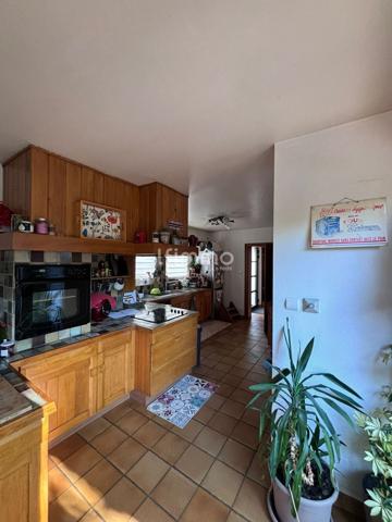 Ensemble Immobilier 11 pièces 285 m²
