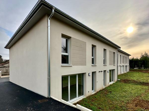 Trévoux (01600) Appartement Duplex, Rez de jardin 2 chambres et coin bureau