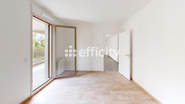 Appartement
         2 pièces
        - 42 m² Exclusivité 175 000 € *