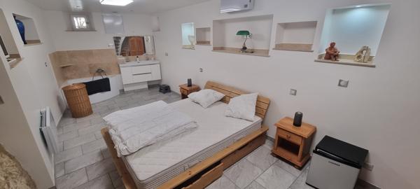 Callas (83830) - Souplex - Rénovation récente - centre-ville