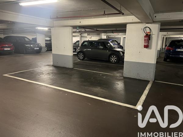 Parking à vendre 12 m² Paris 16