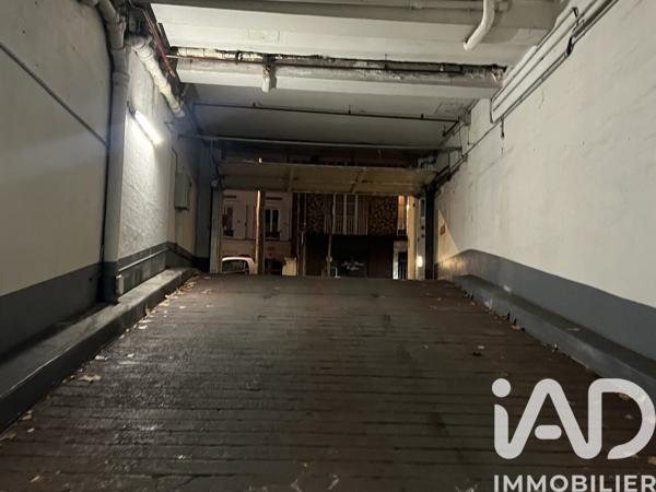Parking à vendre 12 m² Paris 16