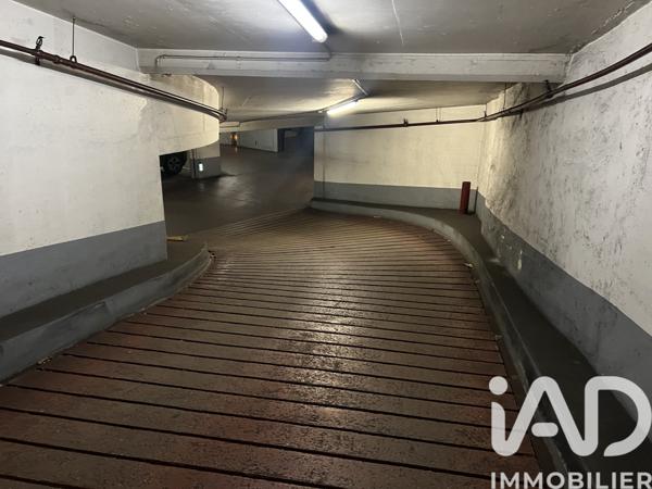Parking à vendre 12 m² Paris 16