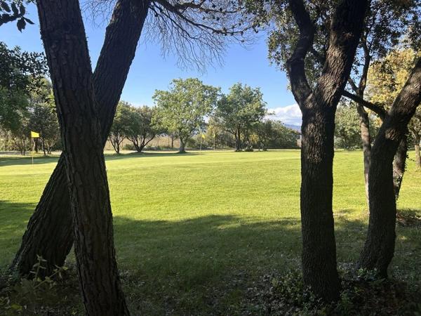 Golf de Pont Royal Maison T5 avec Piscine