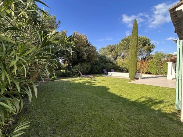 Golf de Pont Royal Maison T5 avec Piscine