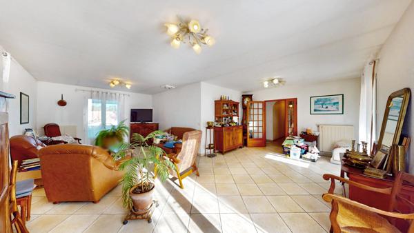 Maison à PALAJA avec jardin et GARAGE.