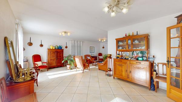 Maison à PALAJA avec jardin et GARAGE.