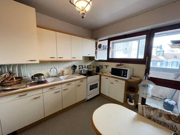 Appartement 4 pièces 94 m² PAU - 64000