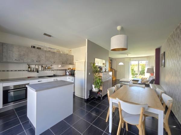 Charmant pavillon familial proche de toutes commodités