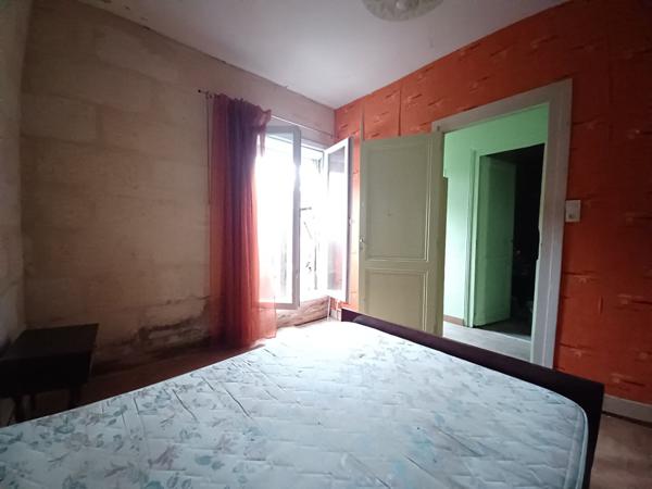 33100 Bordeaux - Maison en pierre 73 m² avec 2 chambres A Vendre