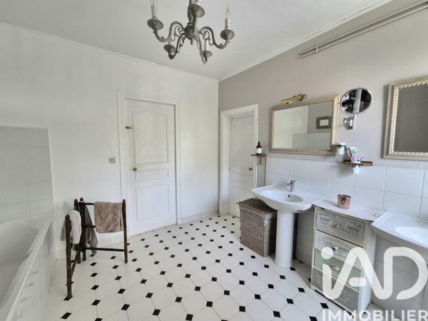 Maison à vendre 8 pièces 256 m² Rozay-en-Brie