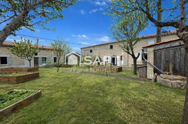 BEL ENSEMBLE IMMOBILIER COMPOSE DE 2 MAISONS EN PIERRE / TERRAIN CONSTRUCTIBLE  A  AIFFRES !
