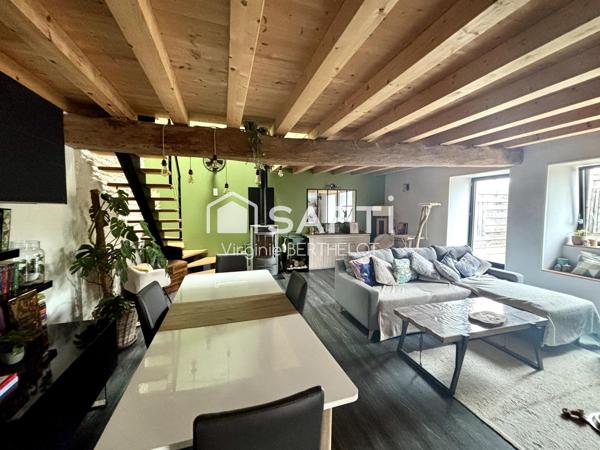 BEL ENSEMBLE IMMOBILIER COMPOSE DE 2 MAISONS EN PIERRE / TERRAIN CONSTRUCTIBLE  A  AIFFRES !