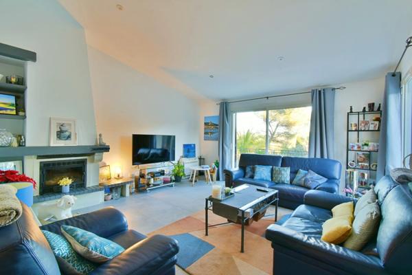 Maison à vendre 5 pièces BOUC BEL AIR (13)