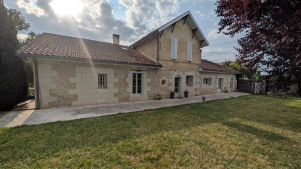 Maison à vendre 7 pièces de 245 m²