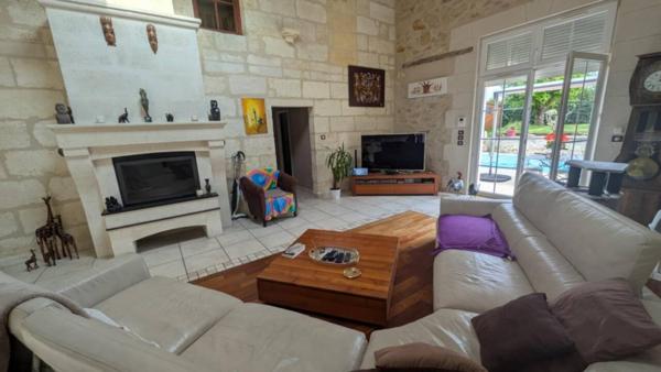 Maison à vendre 7 pièces de 245 m²