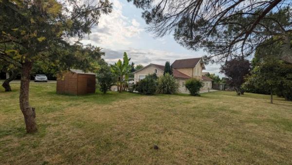 Maison à vendre 7 pièces de 245 m²