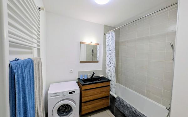 Appartement à vendre    3 pièces • 67 m2 Montfavet - Avignon