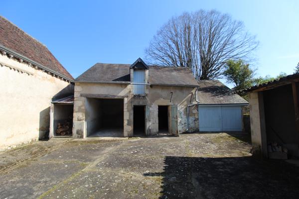 Immeuble à vendre à Angles-sur-l'Anglin (86260) - Vienne