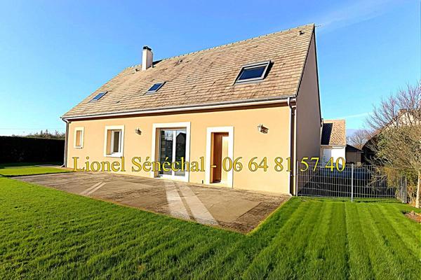 Maison lumineuse et peu énergivore de 8 pièces de 150 m2 (170 m2 au sol) sur une parcelle de plus de 600 m2