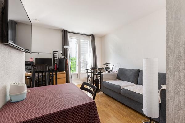 Appartement Courbevoie 1 pièce(s) 33 m2