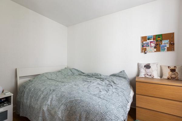 Appartement Courbevoie 1 pièce(s) 33 m2