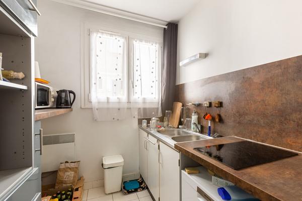 Appartement Courbevoie 1 pièce(s) 33 m2