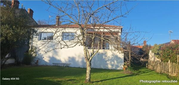 🔥 Bien rare à Longeville-sur-Mer (85) : 190 m², terrain piscinable et sous-sol complet