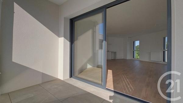 Appartement T3 à vendre  3 pièces - 64,68 m 2   THEIX NOYALO  - 56