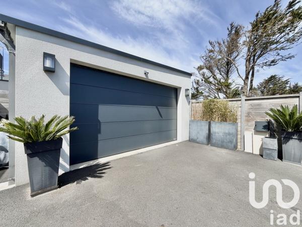 Maison 5 pièces de 142 m² à Saint-Germain-sur-Ay (50430)