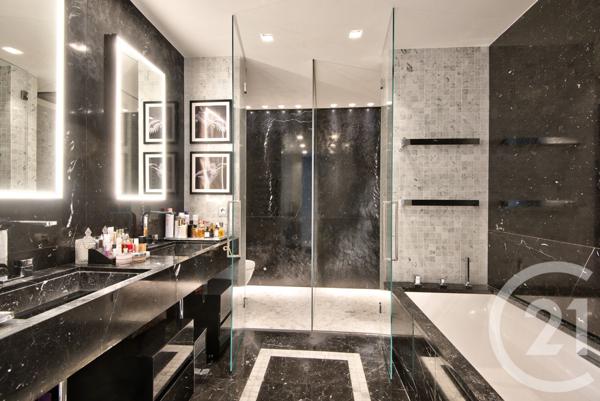 Maison à vendre  6 pièces - 271,06 m2 NICE - 06