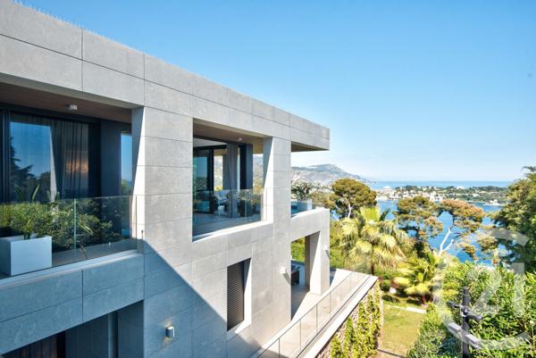 Maison à vendre  6 pièces - 271,06 m2 NICE - 06