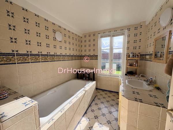 Maison à vendre 5 pièces de 165 m²
