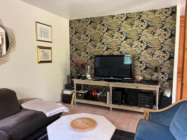 Maison d'habitation + gîte indépendant – Tollevast