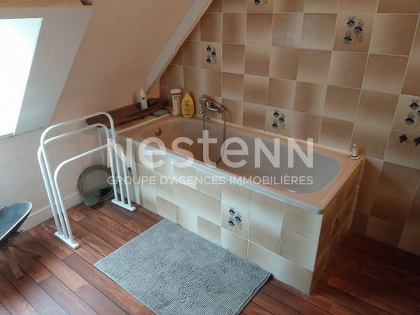 Chaumière authentique à Saint Evarzec proche des commodités