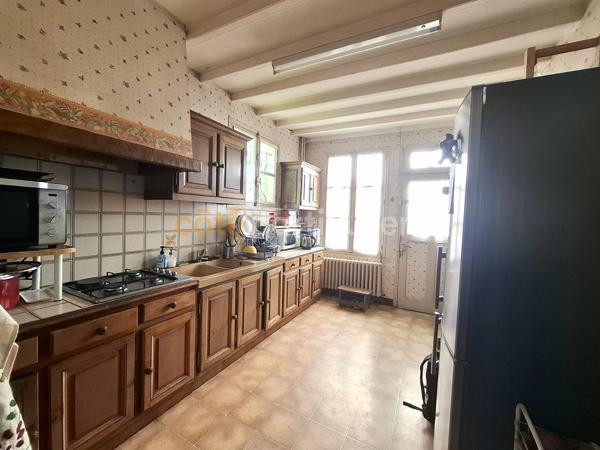 Vente
                Maison107,99 m² - 6 Pièces -
                    CHERENCE LE HERON (50800)