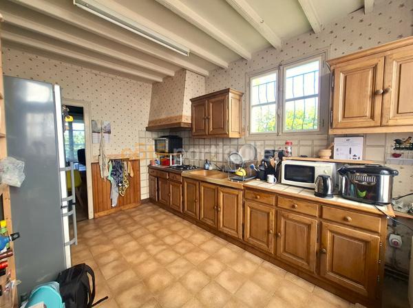 Vente
                Maison107,99 m² - 6 Pièces -
                    CHERENCE LE HERON (50800)