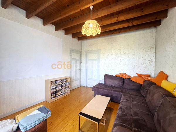 Vente
                Maison107,99 m² - 6 Pièces -
                    CHERENCE LE HERON (50800)