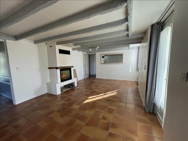 Maison à vendre |  Saint-Caprais-de-Bordeaux |  4 pièces | 128 m²