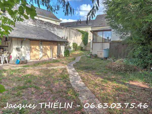MAISON DE VILLE À FORT POTENTIEL AVEC JARDIN, DÉPENDANCES ET LOGEMENT ANNEXE