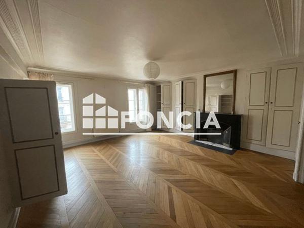 Location Appartement 3 pièces 71.47 m² - 46 RUE STANISLAS Nancy 54000