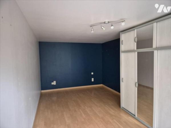 Jolie maison en campagne avec dépendances