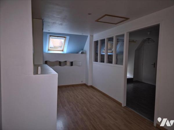 Jolie maison en campagne avec dépendances